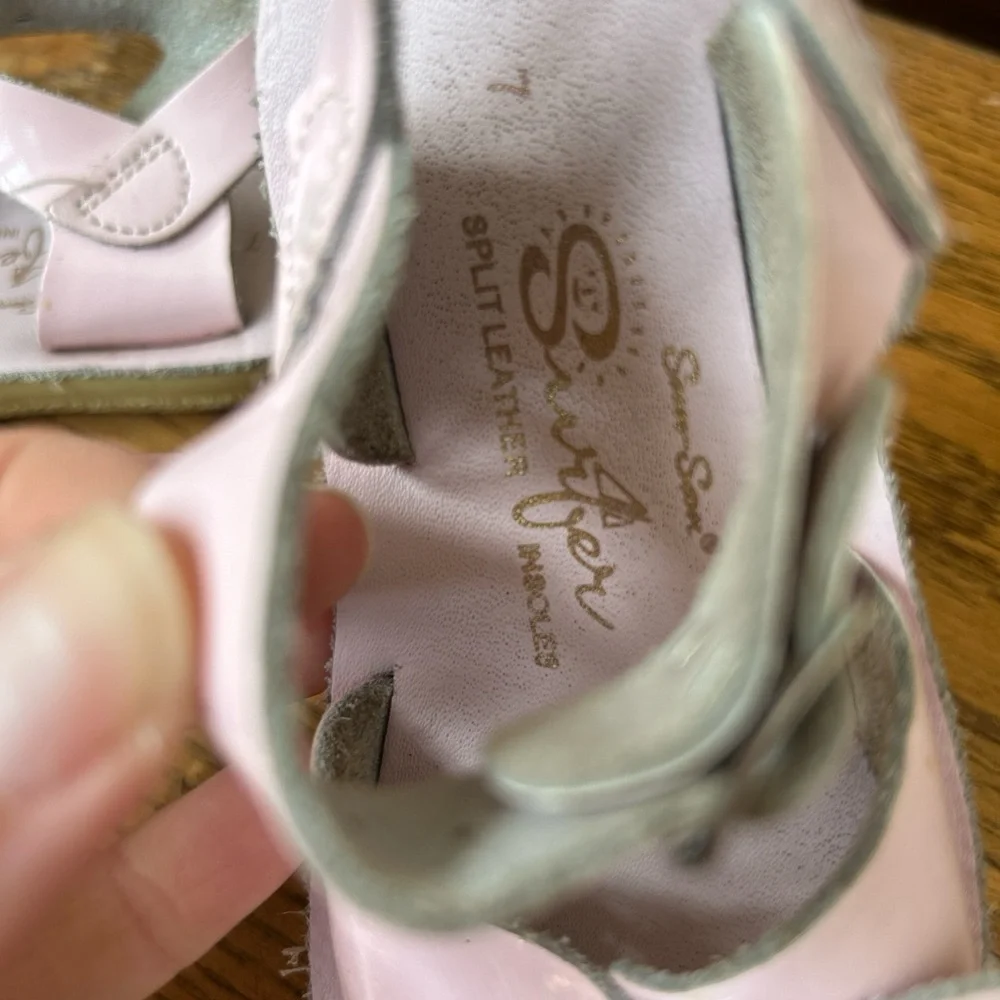SALT WATER SANDALS BY HOY SHOE Sun-San Surfer Sandals baby pink  Patent girls